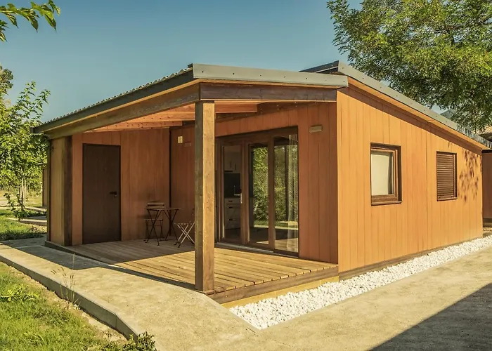 캠프장 El Arrebol Comfort Camp 하카