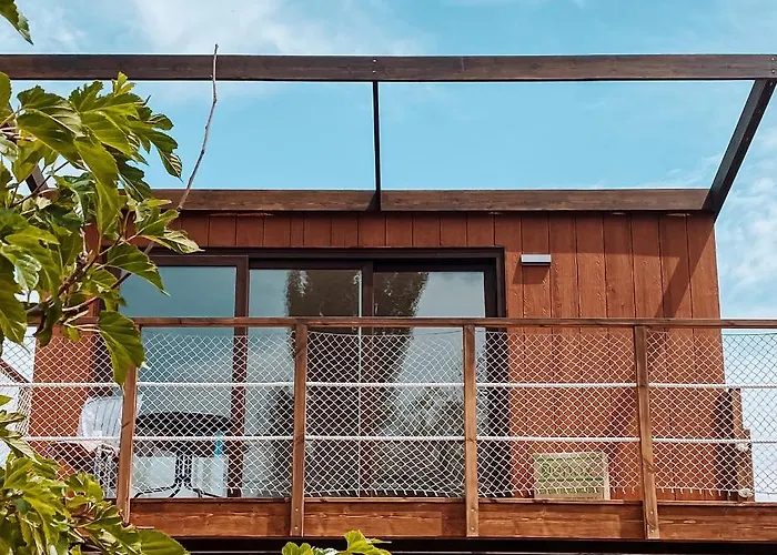 캠프장 El Arrebol Comfort Camp 하카