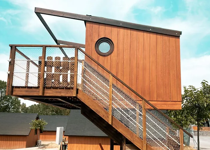 캠프장 El Arrebol Comfort Camp 하카